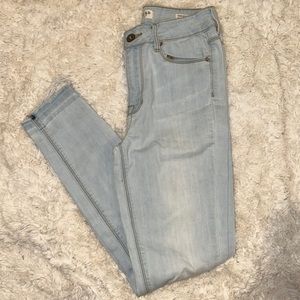 Bullhead pacsun size 3 skinny light wash jeans
